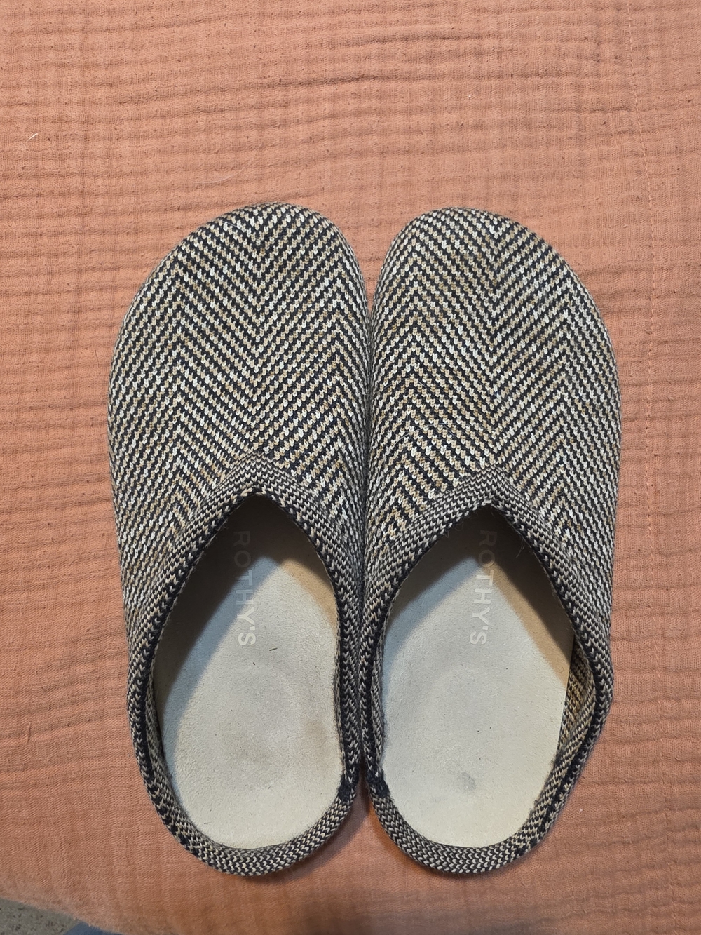Rothy's Women's Slip-On Herringbone Mule - Black & White